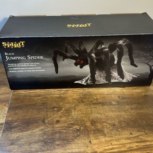 Spirit Halloween Black Jumping Spider 01116706 24” Decor USE ONLY DOESNT WORK - Picture 10 of 10